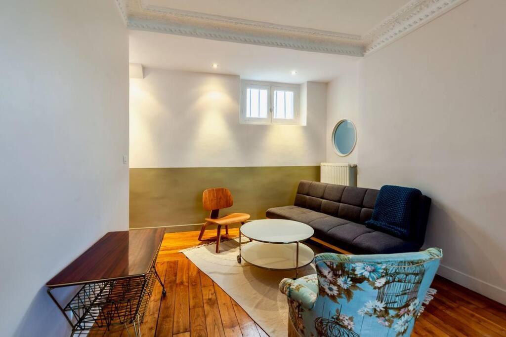 Charmant Appartement Au Coeur De Paryż Zewnętrze zdjęcie