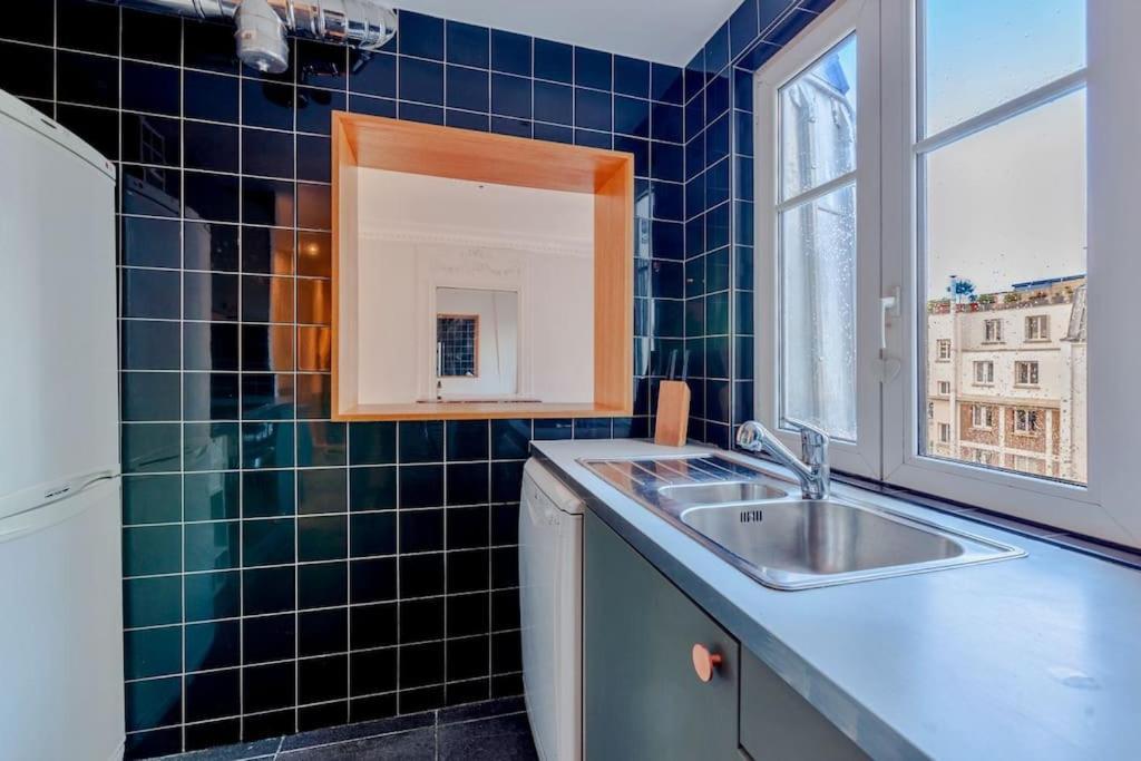 Charmant Appartement Au Coeur De Paryż Zewnętrze zdjęcie